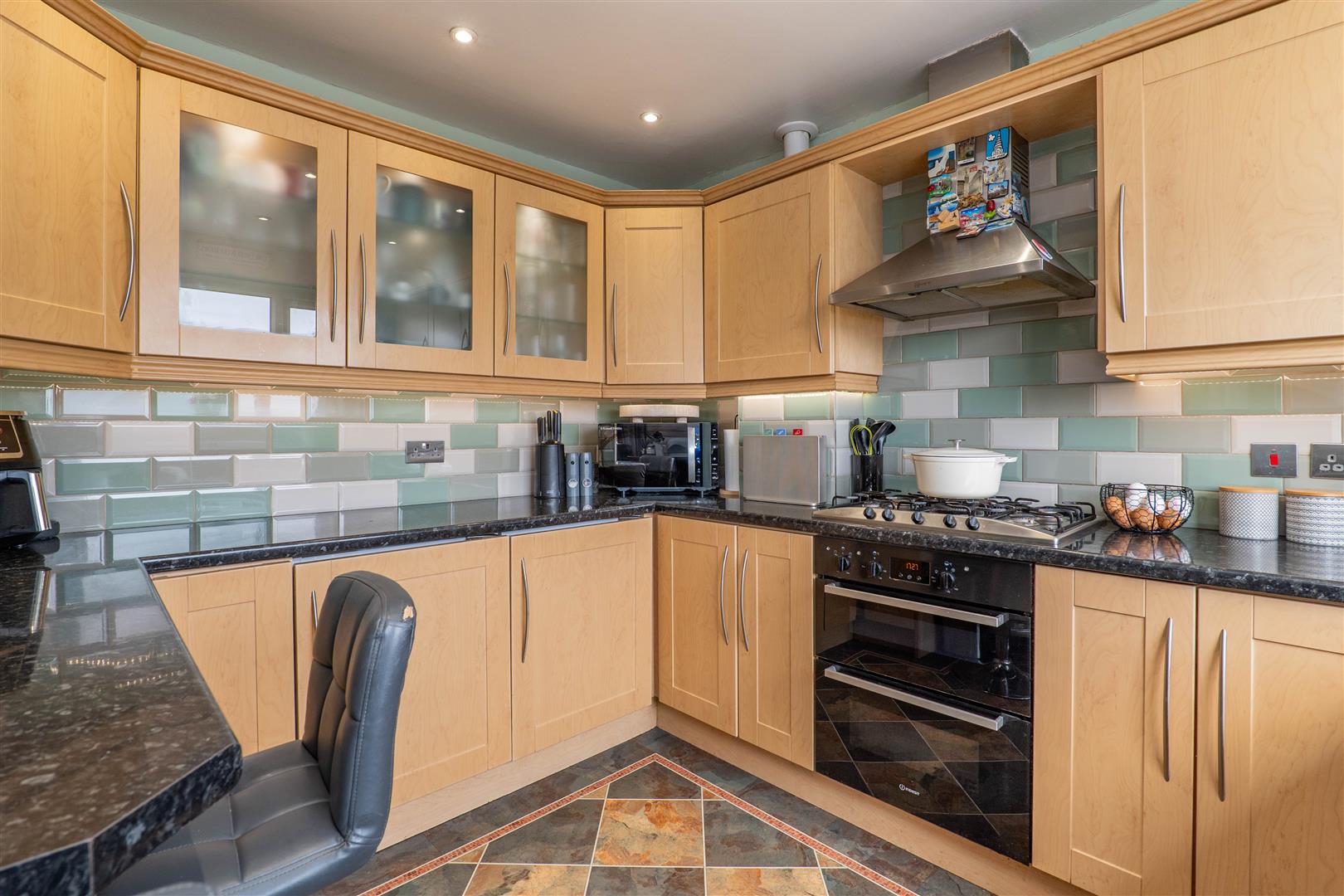 3 bed property in Fryent Close, Bolton